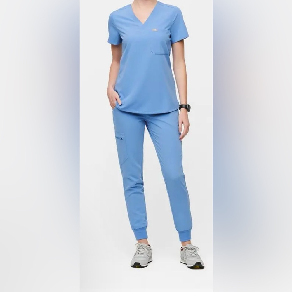 Figs Women's Scrub Set in Light Blue - Top & Jogger Pants